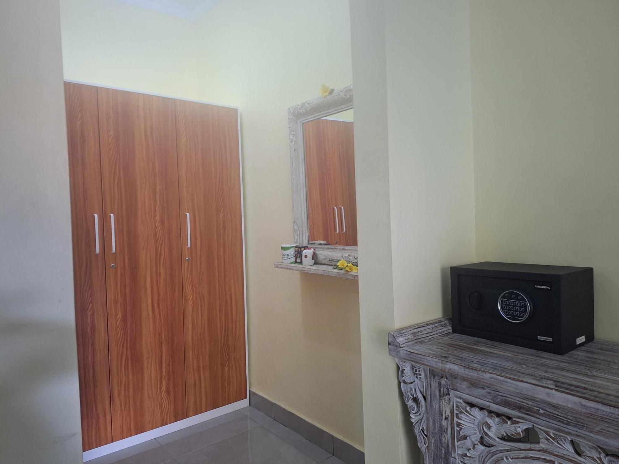Krisda Ubud Guest House ภายนอก รูปภาพ