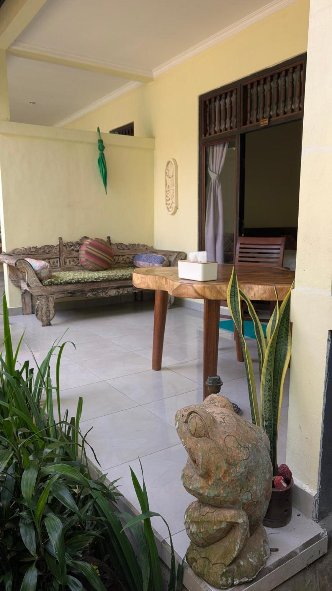 Krisda Ubud Guest House ภายนอก รูปภาพ