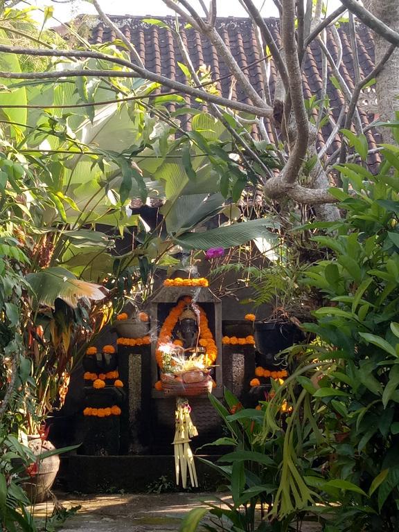 Krisda Ubud Guest House ภายนอก รูปภาพ