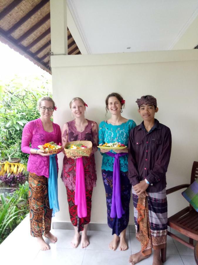 Krisda Ubud Guest House ภายนอก รูปภาพ